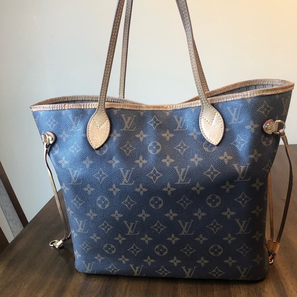 Louis Vuitton Neverfull MM
